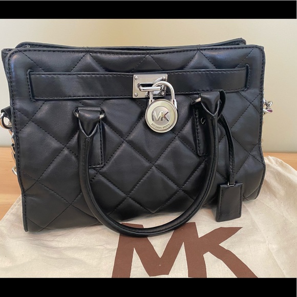 Michael Kors Handbags - Michael Kors Hamilton Black Leather Bag